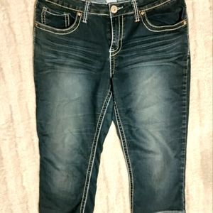 Women's Hydraulic dark wash faded Capri jeans size 14